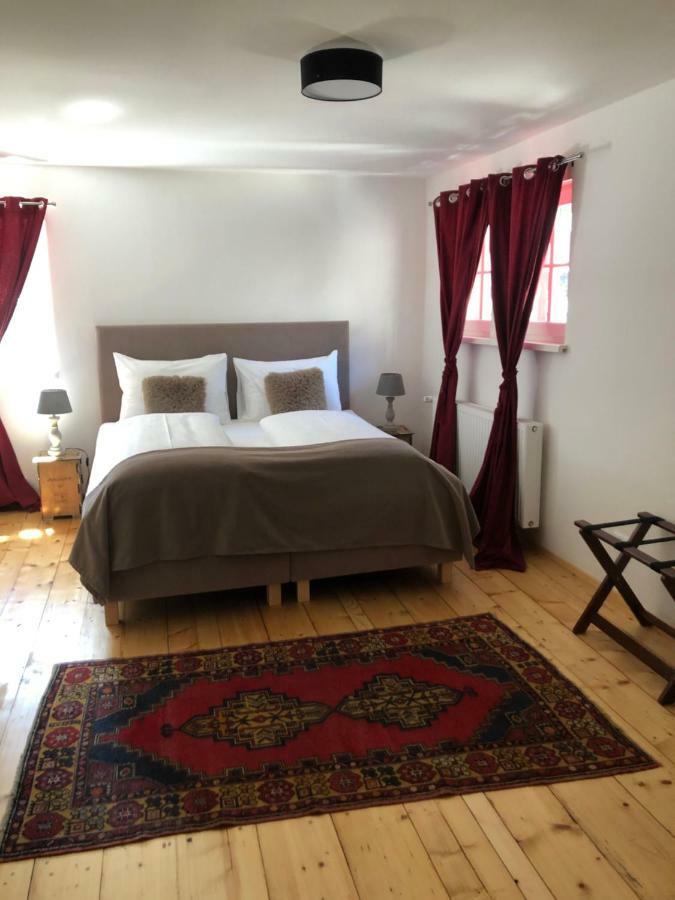 Fenix Hall Boutique Hallstatt